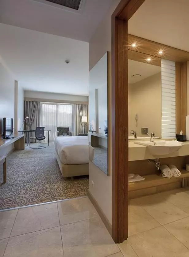 dedeman park hotel room (Copy).jpg